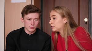 Его персонаж слава метревели вместе с возлюбленной зоей мовчан попал в эпицентр борьбы между преступными кланами. Klavdiya Drozd Bunina V Roli Aliny