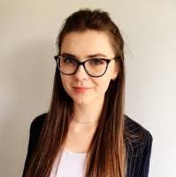 Anna Laska's Instagram, Twitter & Facebook