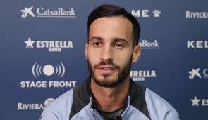 Carlos Lazo's Instagram, Twitter & Facebook