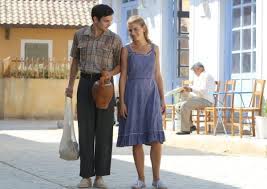 Maybe you would like to learn more about one of these? Agries Melisses Exeis Dei Thn Drosw Me Magio Des Thn Kai 8a Pa8eis Plaka Photos Gossip Tv Gr