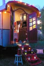 P1080664 Jpg Image Jpeg 334x500 Pixels Decoration Roulotte Roulotte Maison Style