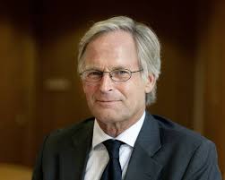 Franz-Peter FALKE , Geschaeftsfuehrender Gesellschafter der Falke KGaA .  Berlin , Deutschland