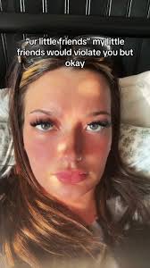 Savannah Roper Friends