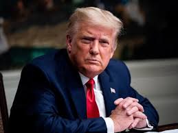 Tổng thống trump rời nhiệm sở. Ym5cinmwes80um