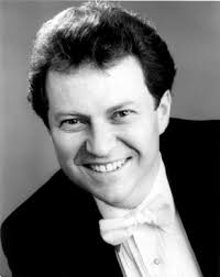 LinerNts_Schoenfield 9418.indd