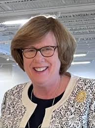 Julie Hankins's Instagram, Twitter & Facebook