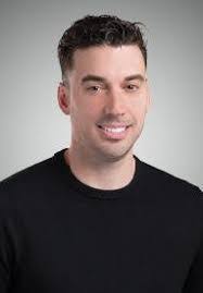 Greg Halvorson's Instagram, Twitter & Facebook