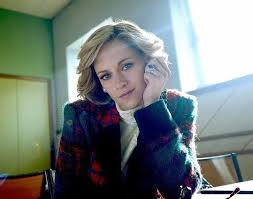 La historia de diana y carlos fue la antítesis de los cuentos de hadas: Cinemark Paraguay Fotito De Kristen Stewart Como Diana De Gales Facebook