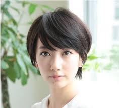 波瑠 はる さんようなかわいいショートカットに 貴女はこの波瑠さんのような髪型にしたいですか ショートカット ロングヘア ヘアスタイリング