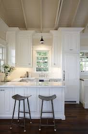 18 fantastic coastal kitchen designs for your beach house or villa 0 comments the summer season is just about to start and we have to make sure that you are ready, especially if you are the owner of a beach house or a villa located along the coast of a lake, sea or ocean. Muskoka Living Interiors Inc Home Kitchens Kitchen Design Small Cottage Kitchens