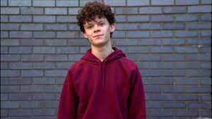 The latest tweets from harry holland (@harryholland99). A Guide To The Nikon Z 6 With Z Creator Harry Holland Youtube