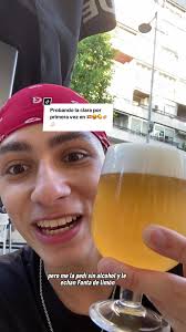 Paisa pancho veraniego sediento va en busca de más bebidas  extrañas🍻🍋🥵🤌🏻 que otro liquido europeo debería de probar??  #colombianoenelexterior #latinoeneuropa #colombianoenespaña #claraconlimón  #clara ...
