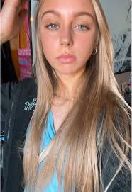 Brooke Schutt's Instagram, Twitter & Facebook