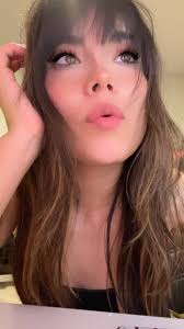 Her lyrics @sofia_isella