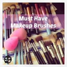 must have makeup brushes ms career