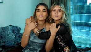 May 18, 2021 · sin embargo, al compartir el video, laura tobón provocó las risas de más de 92 mil usuarios con el insólito resultado. Retos Virales Laura Tobon Y Ariadna Gutierrez Confiesan Sus Infidelidades Tendencias Caracol Radio
