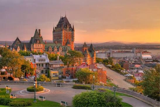 Montreal and Quebec, Canada - Grand Classroom