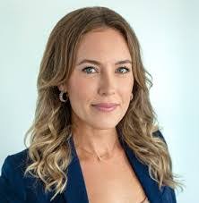 Dawn Coates's Instagram, Twitter & Facebook