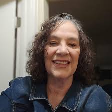 On the latest "Huddle Up, Team Kentucky" meet Kim, an ordinary Kentuckian  doing extraordinary things in her school.