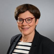 Barbara Haus's Instagram, Twitter & Facebook