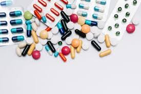Obat yang diresepkan dari dokter akan lebih kuat dan lebih ampuh menyembuhkan penyakit karena dikhususkan meredakan gejala penyakit dengan dosis yang juga sudah diukur. Selain Obat Yang Dibeli Dari Resep Dokter Kita Juga Bisa Membeli Obat Secara Bebas Tanpa Resep Dokter Mengapa Begitu Semua Halaman Bobo