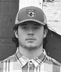 Gateway graduates 41 under sunny skies