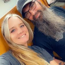 Amy Whiteside (@hickchick29374) • Facebook