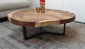 Cet aspect brut et naturel amène une touche d'originalité et une réelle dose de convivialité. Tables Basses Tronc D Arbre Unik Living Tables Basses Uniques