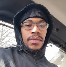 Gary Trent Jr. caused Steph to trip during this play.