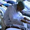Bagaimana cara solat duduk & baring untuk orang sakit? Https Encrypted Tbn0 Gstatic Com Images Q Tbn And9gcquankznveyhncgtj0vlyc61pxheqe9mjm7d2bmw5thhjmthdv8 Usqp Cau