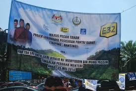 The expressway will be built by konsortium. Perasmian Lebuh Raya Pesisiran Pantai Barat Taiping Banting Broadway Shows