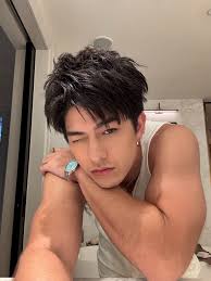 Night out with me and @prestigesg ❤️ @tiffanyandco @dolcegabbana