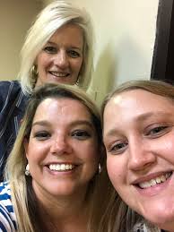 Dawn Ripple (@DawnRipple)