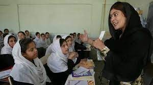درست زمانیکه زنان حق تحصیل، تعلیم و... - داکتر باعث احدپور | Facebook