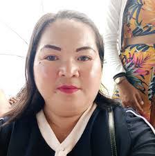 Lina Roche's Instagram, Twitter & Facebook