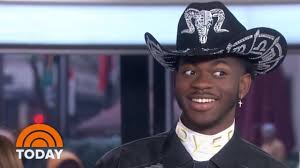 Special guest appearances from chris rock, haha davis, ri. Watch Old Town Road Rapper Lil Nas X Surprise The Today Anchors Today Youtube