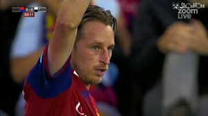Alors lui, je l'avais à l'idée ! Der Fc Basel Trifft Gegen Lask Zum 1 0 Doch Der Schiedsrichter Gibt Den Treffer Wegen Abseits Nicht