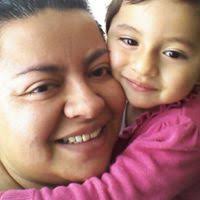 En la Penumbra: Una vida inmersa en la búsqueda de la verdad y el amor by  Catherine Parker Larrañaga