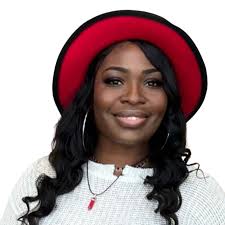 🌟 Exciting News! Welcome our new Managing Broker, Carlisha Scott, to the  Coldwell Banker Bullard team! 🏡 A mother of 3, Carlisa's diverse  background in Healthcare, Management, and Sales fuels her real