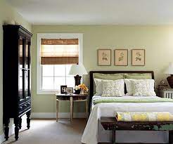 Previously green wall paintings never had different shades as it has now. 46 Real Life Bedrooms That Wow Green Bedroom Walls Green Master Bedroom Light Green Bedrooms