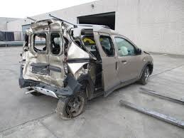 Specifically, this is a dacia dokker fitted out by the spanish equipment manufacturer camperiz , and it starts under €20,000 (approx. Https Www Autos Motos Net 1551277064182089244