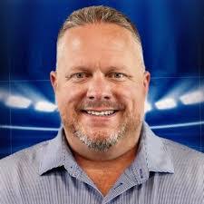 Darrin Wallace's Instagram, Twitter & Facebook