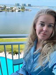 Margo Clark (@gingerlounola) · Instagram photos and Reels