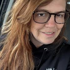 Tammy Mcnutt's Instagram, Twitter & Facebook