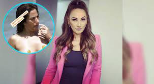 15 hours ago · 1/1 consuelo duval opaca a lucero con vestido tornasol de brillos. Es O No Es Consuelo Duval Habla Sobre Sus Calientes Fotos En Una Playa Nudista De Peso Yucatan