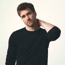 The woman in the window, 2021. The Woman In The Window Pdf Summary A J Flynn Daniel Mallory