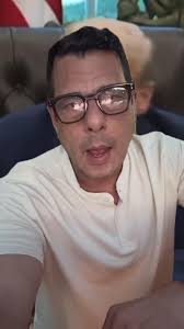 ¿Qué pasaria si Venezuela vuelve a sobrevolar aviones de combate sobre  buques de EEUU? Trump responde…