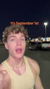 Hazel Kane's Instagram, Twitter & Facebook