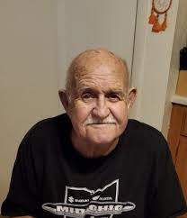 Terri Pyles's Instagram, Twitter & Facebook