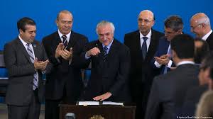 Maybe you would like to learn more about one of these? Temer Sanciona Reforma Trabalhista Noticias E Analises Sobre Os Fatos Mais Relevantes Do Brasil Dw 14 07 2017